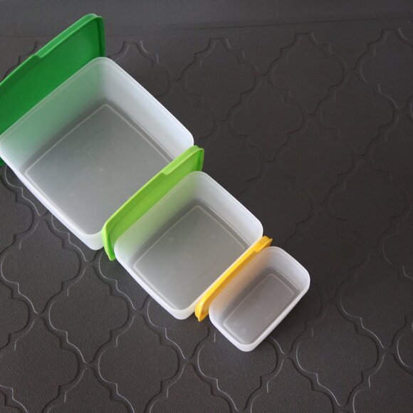 Tupperware Nesting Lunch Container Kit - Picture 5 of 10